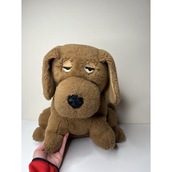 Vintage Brown Puppy Dog Sad Eyes Stuffed Animal Plush Sitting 16" - Picture 1 of 7